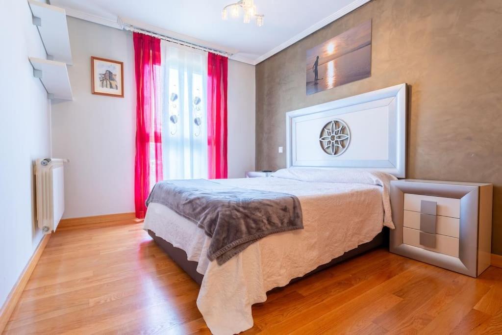 Apartamento En El Corazon De La Ciudad Con Parking 桑坦德 外观 照片